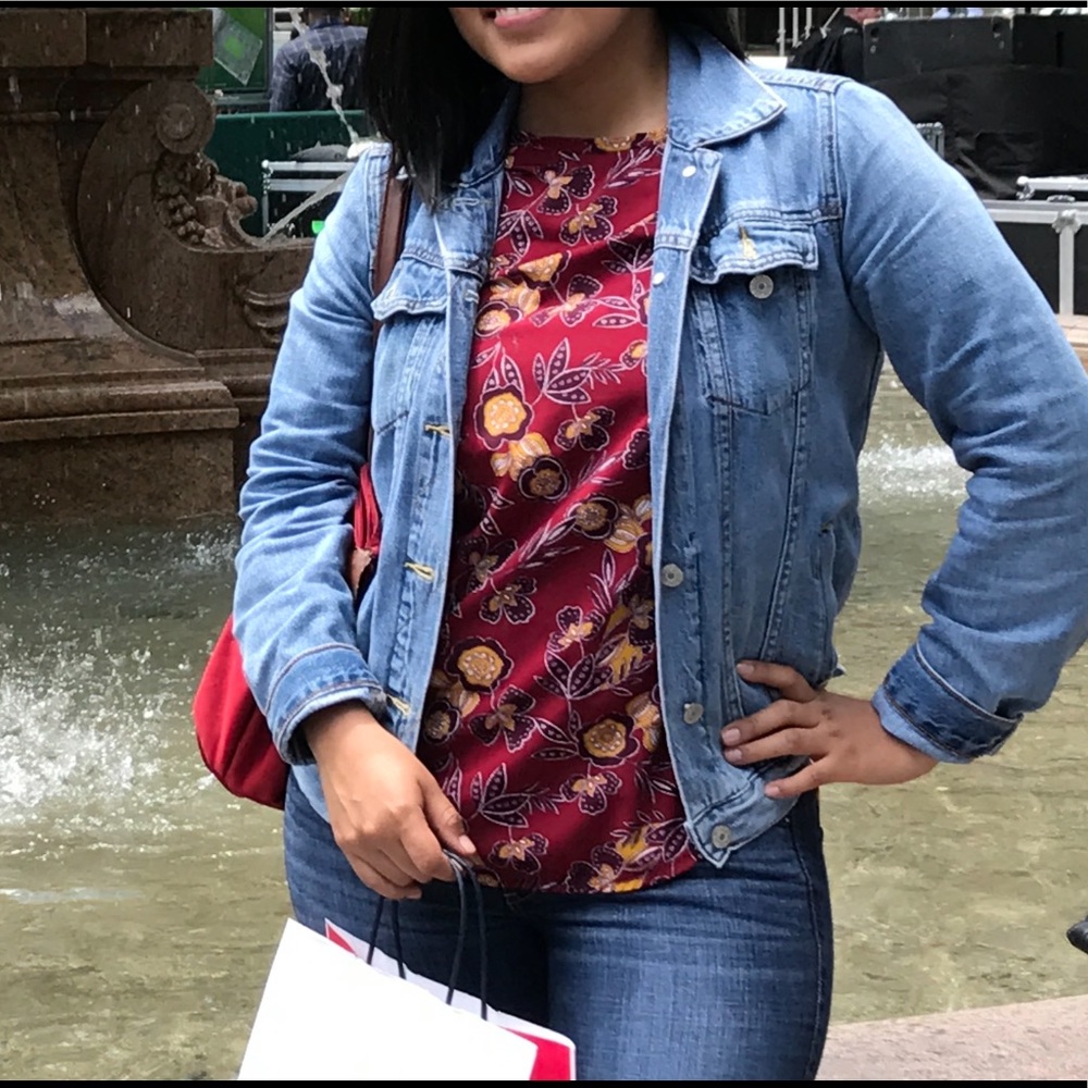Abercrombie & Fitch Floral blouse